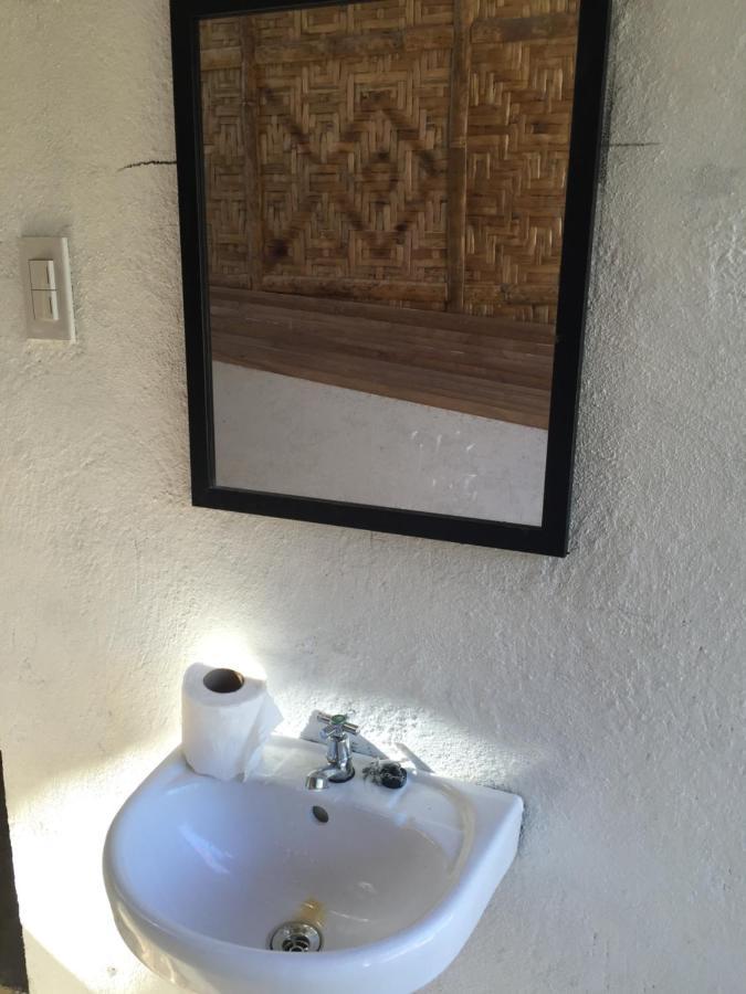 Bohemian Bohol Hostel Đảo Đảo Panglao Ngoại thất bức ảnh