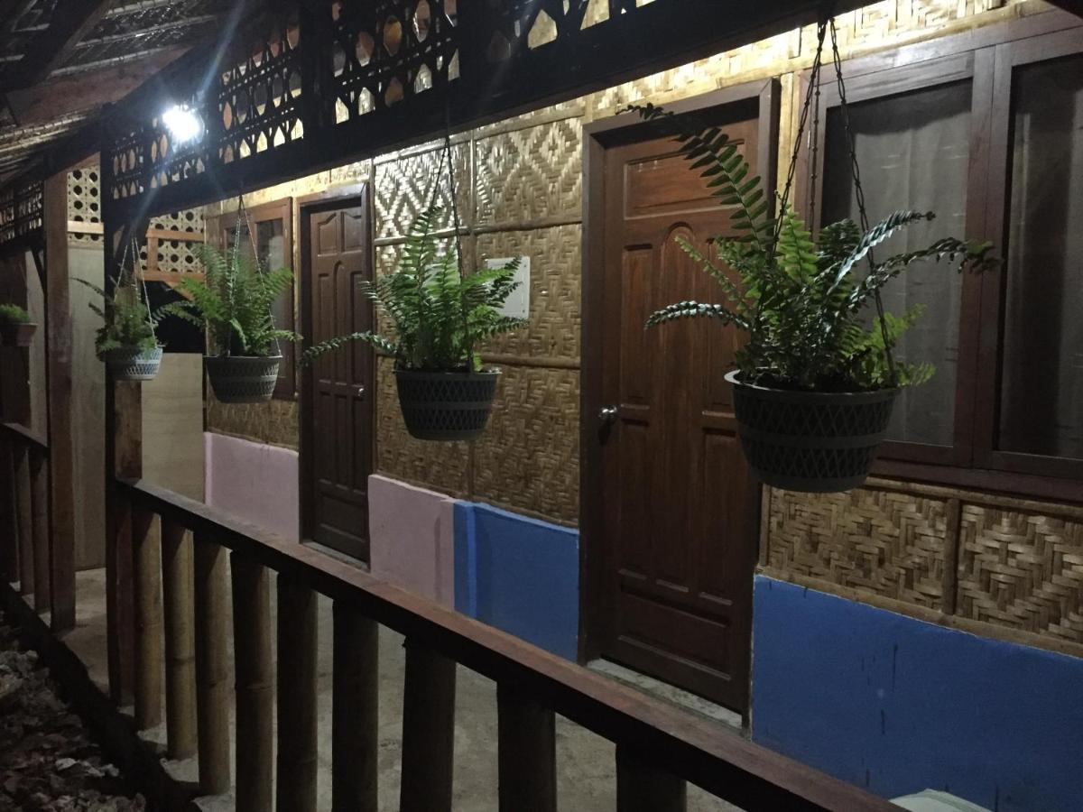 Bohemian Bohol Hostel Đảo Đảo Panglao Ngoại thất bức ảnh